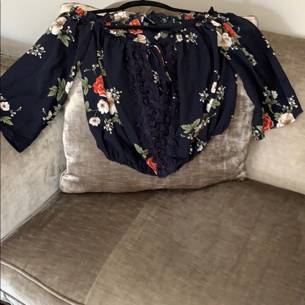 Paper heart floral crop top